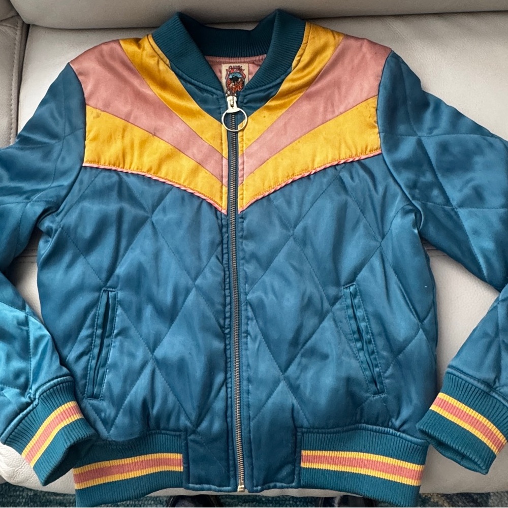 Classic Rock Couture Quilted Women's Rising Sun Small Hippy Boho Jacket